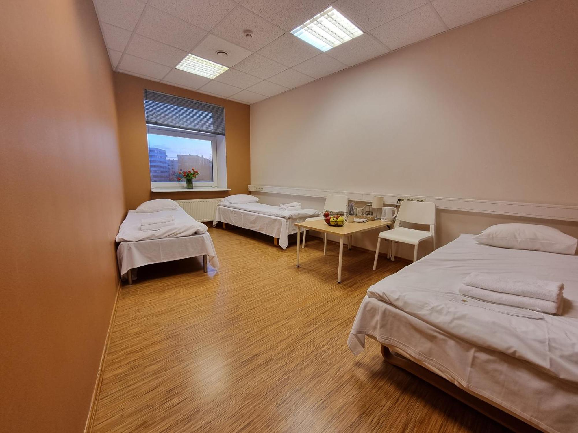 Room Near City Center Harbour Таллин Экстерьер фото
